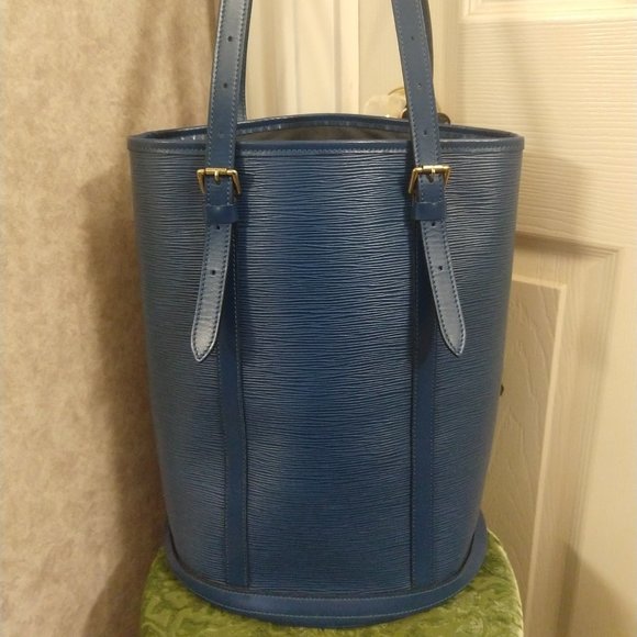 Louis Vuitton Special Order Bucket GM Epi - Picture 2 of 16